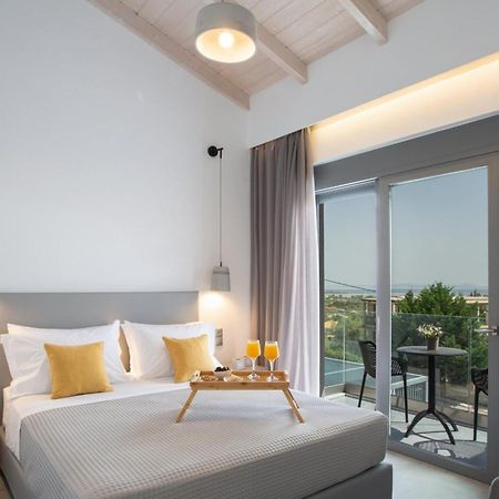 Aloft Luxury Villas Lefkada - Heated Pool Apolpaina Exterior photo
