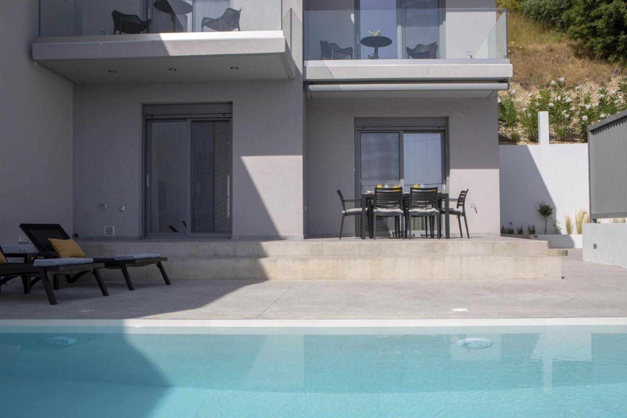 Aloft Luxury Villas Lefkada - Heated Pool Apolpaina Exterior photo