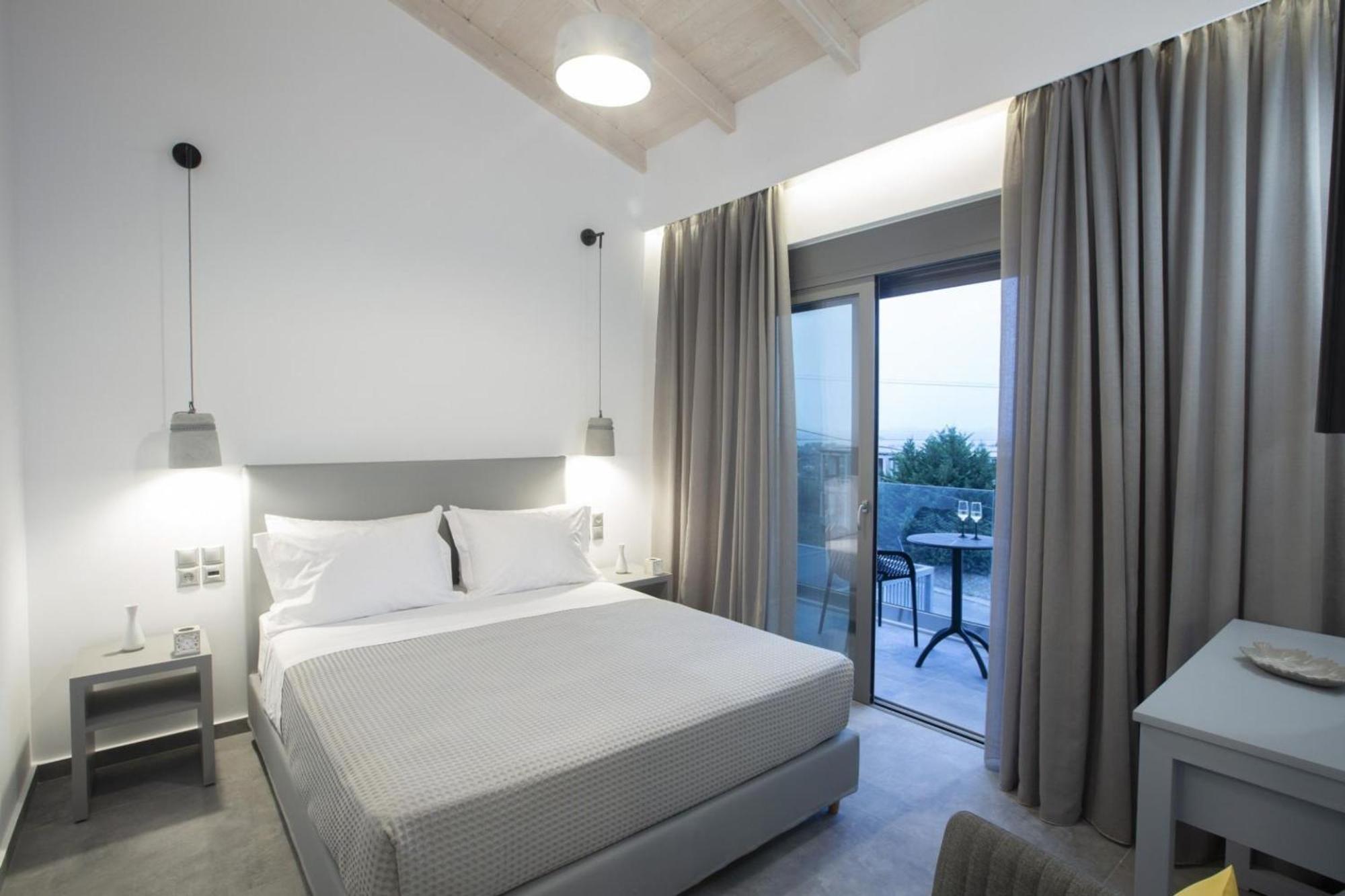 Aloft Luxury Villas Lefkada - Heated Pool Apolpaina Exterior photo