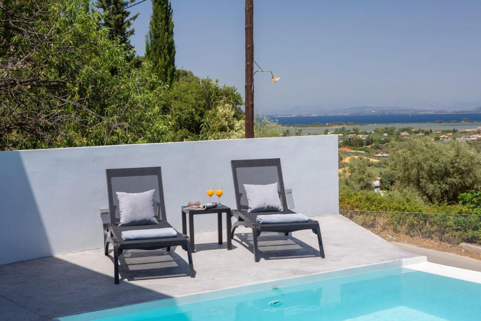 Aloft Luxury Villas Lefkada - Heated Pool Apolpaina Exterior photo